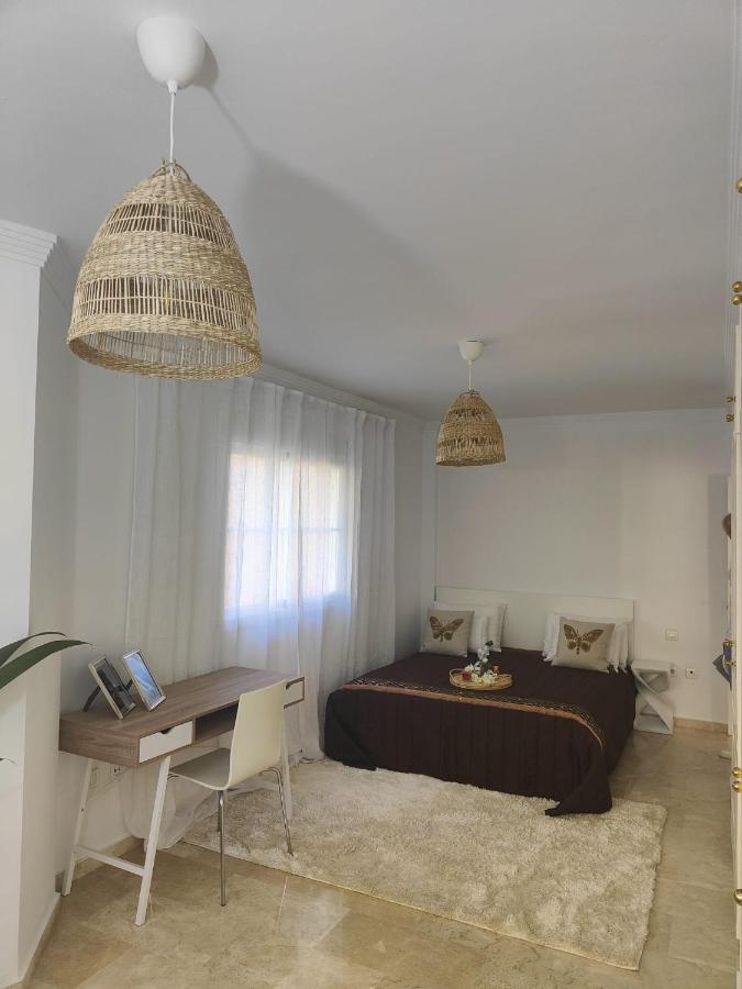 Center Beach 2 Beds Appartement Elviria Marbella Zewnętrze zdjęcie