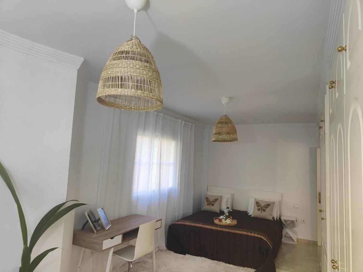 Center Beach 2 Beds Appartement Elviria Marbella Zewnętrze zdjęcie